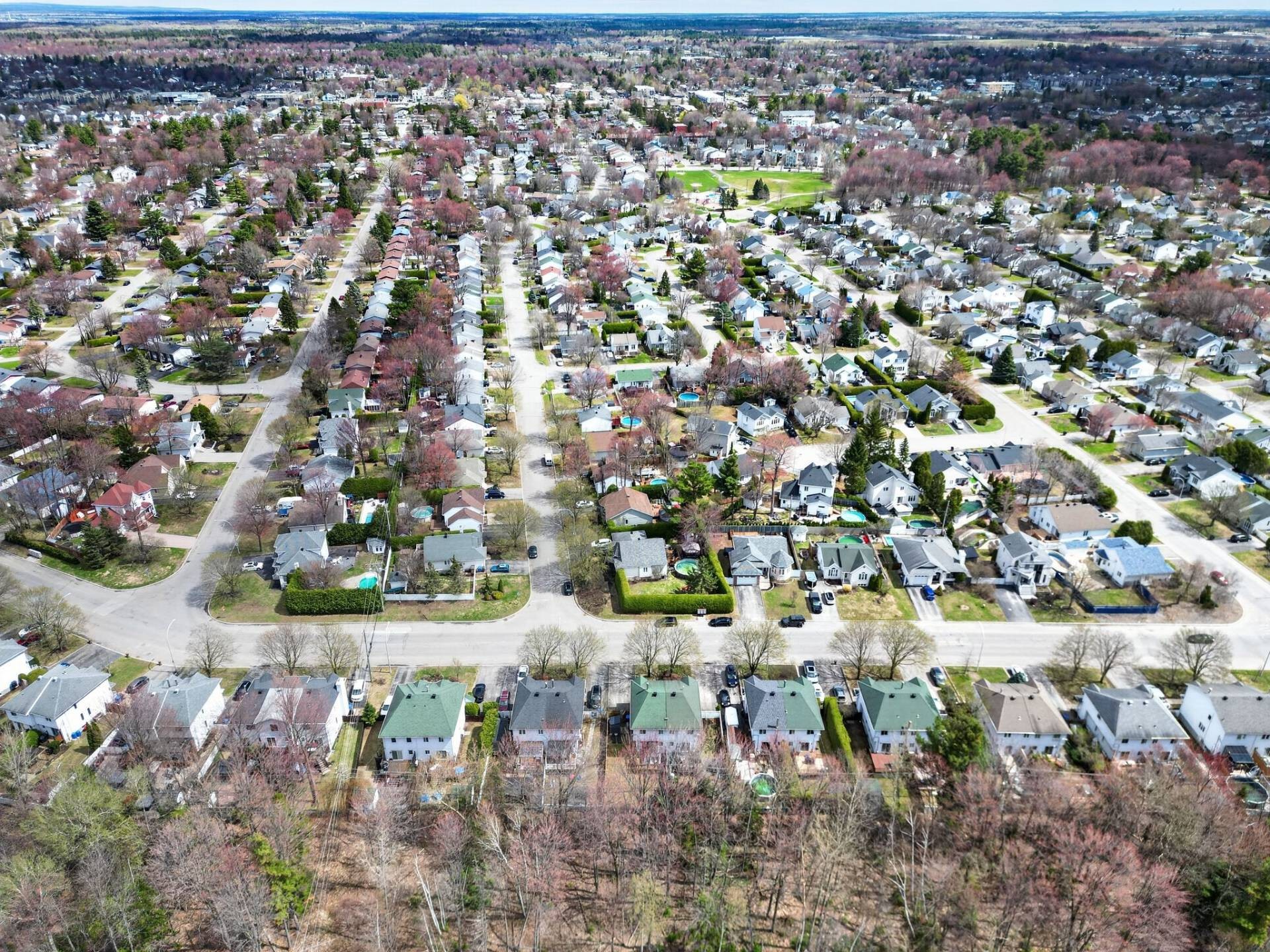 









550


Rue Ernest-Bourque

,
Blainville,




QC
J7C5G7

