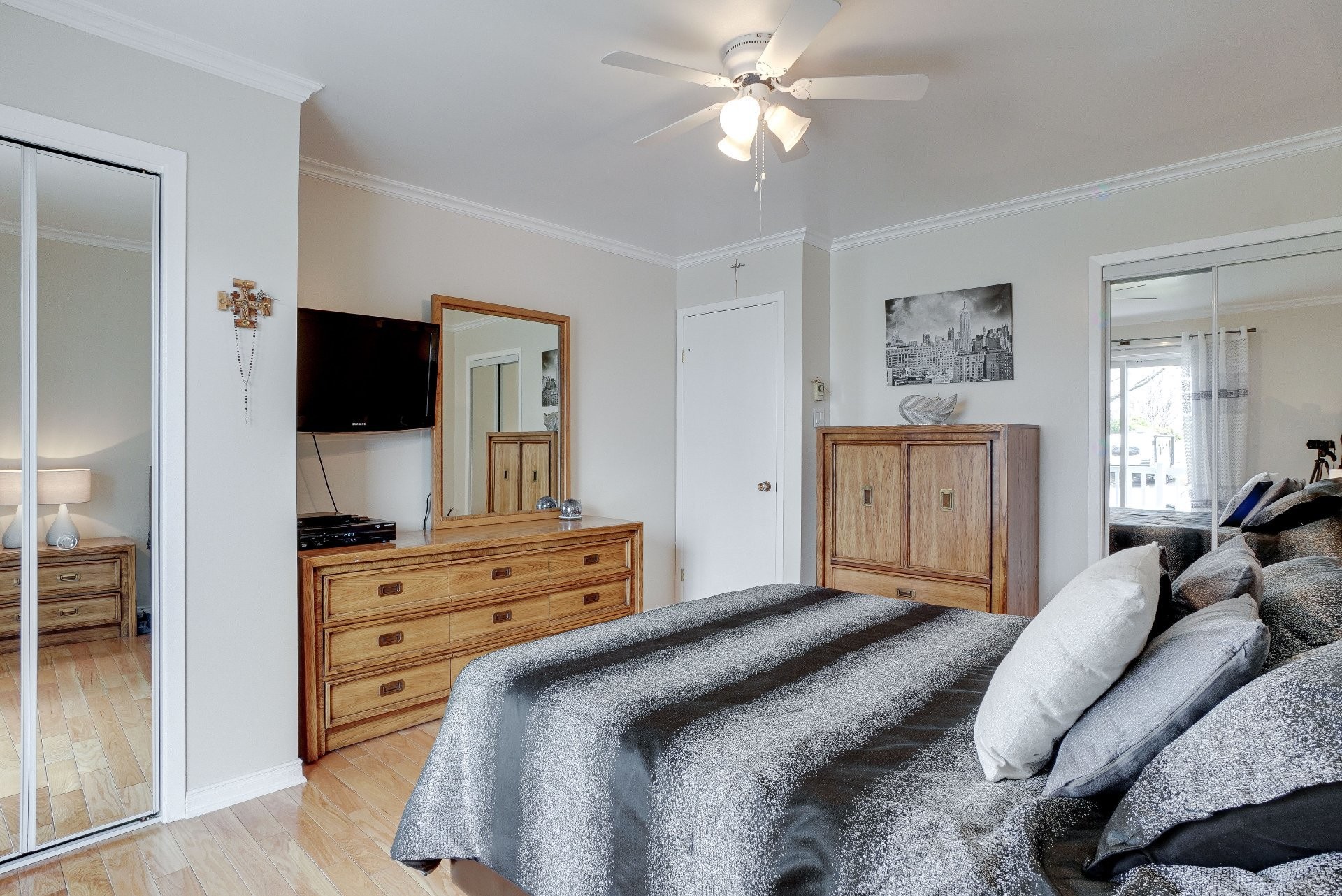 









642


Rue Monsabré

,
Repentigny (Repentigny),




QC
J6A6M8

