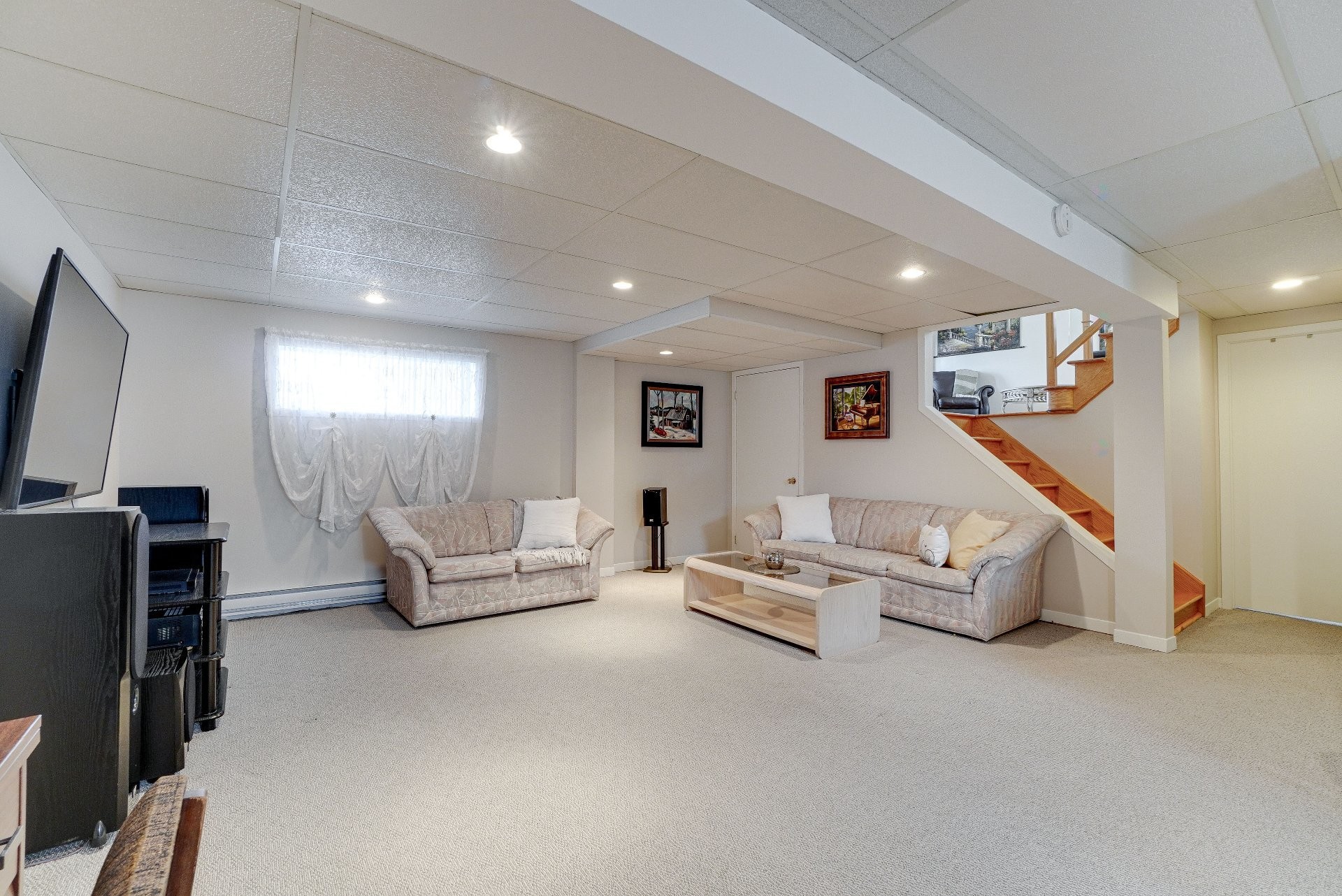 









642


Rue Monsabré

,
Repentigny (Repentigny),




QC
J6A6M8

