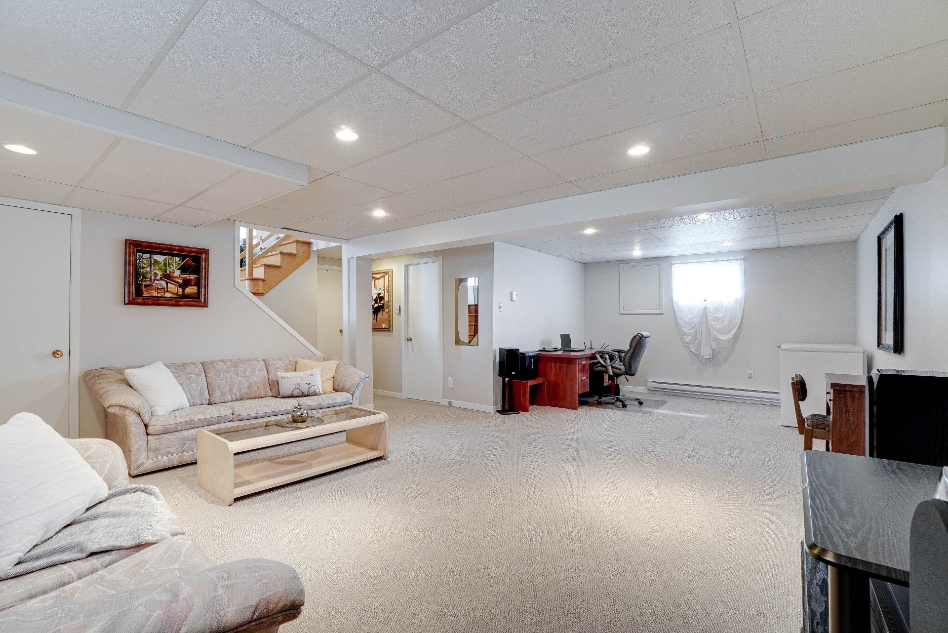 









642


Rue Monsabré

,
Repentigny (Repentigny),




QC
J6A6M8

