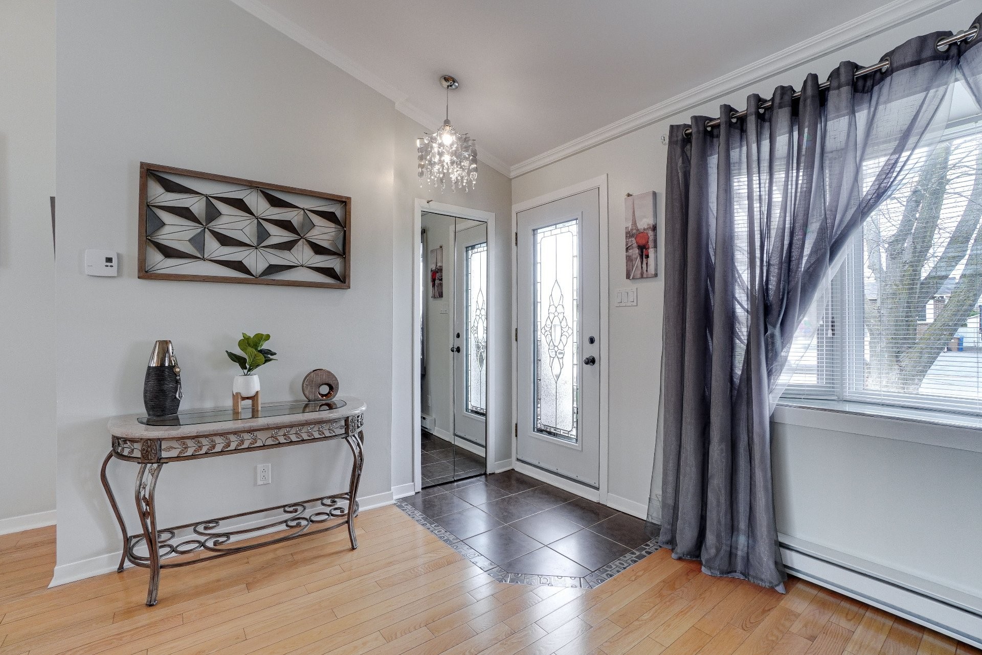 









642


Rue Monsabré

,
Repentigny (Repentigny),




QC
J6A6M8

