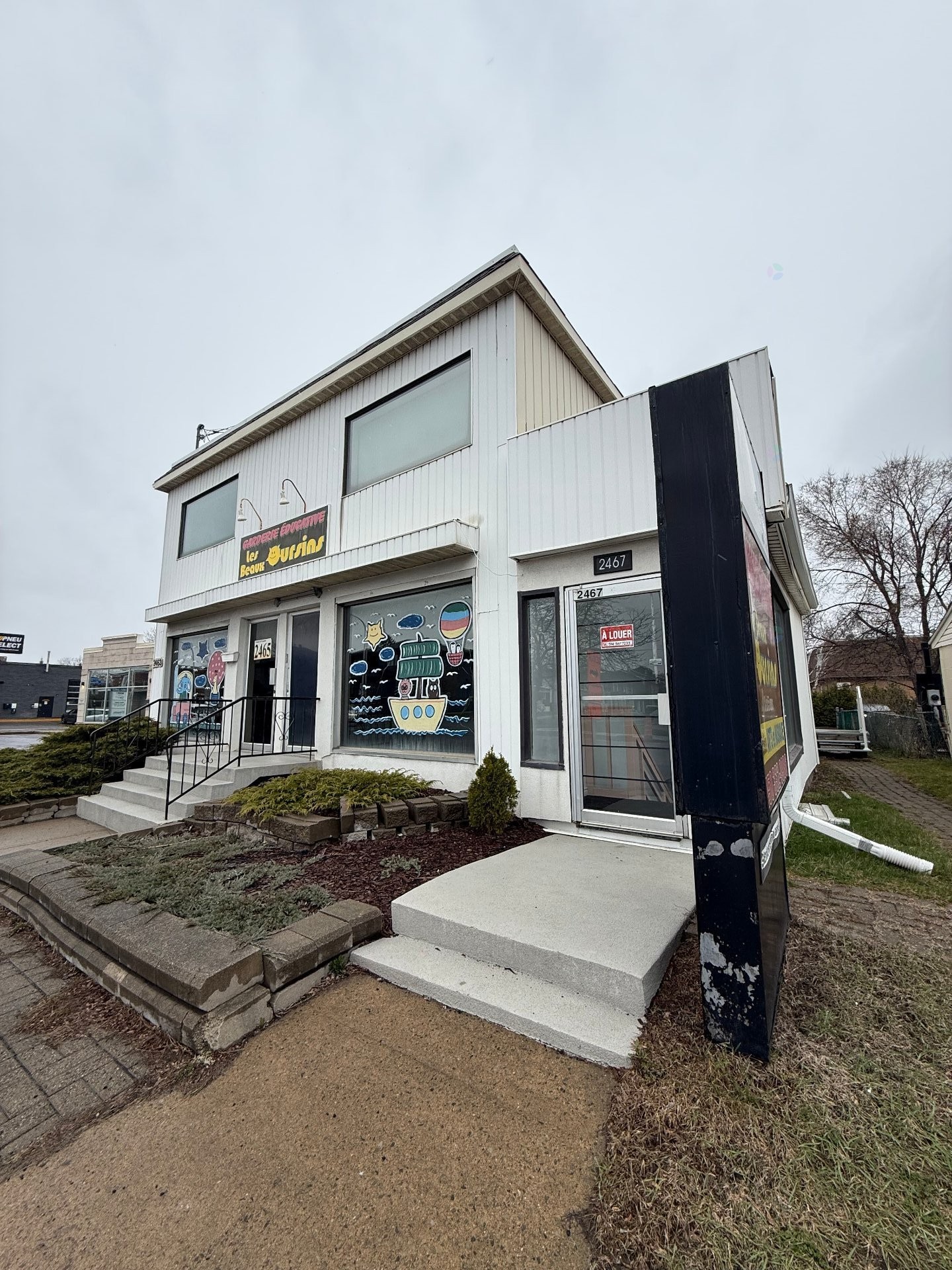 









2467


Ch. de Chambly

,
Longueuil (Le Vieux-Longueuil),




QC
J4L1M1

