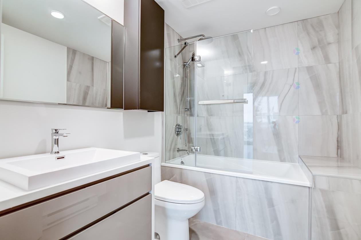 









1288


Rue St-Antoine O.

, 2304,
Montréal (Ville-Marie),




QC
H3B3B3


