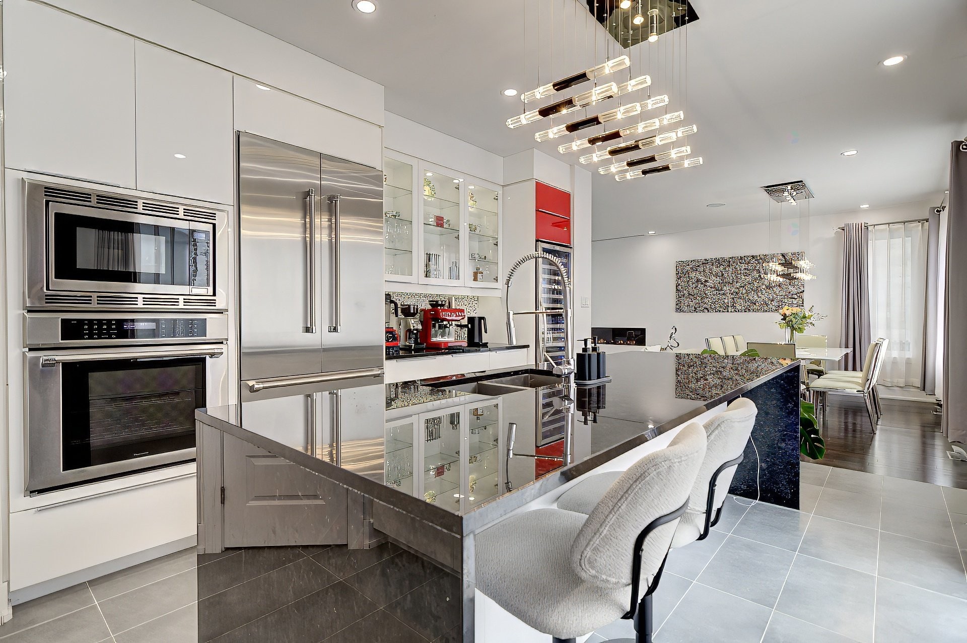 









5950


Rue Castello

,
Brossard,




QC
J4Z0J3

