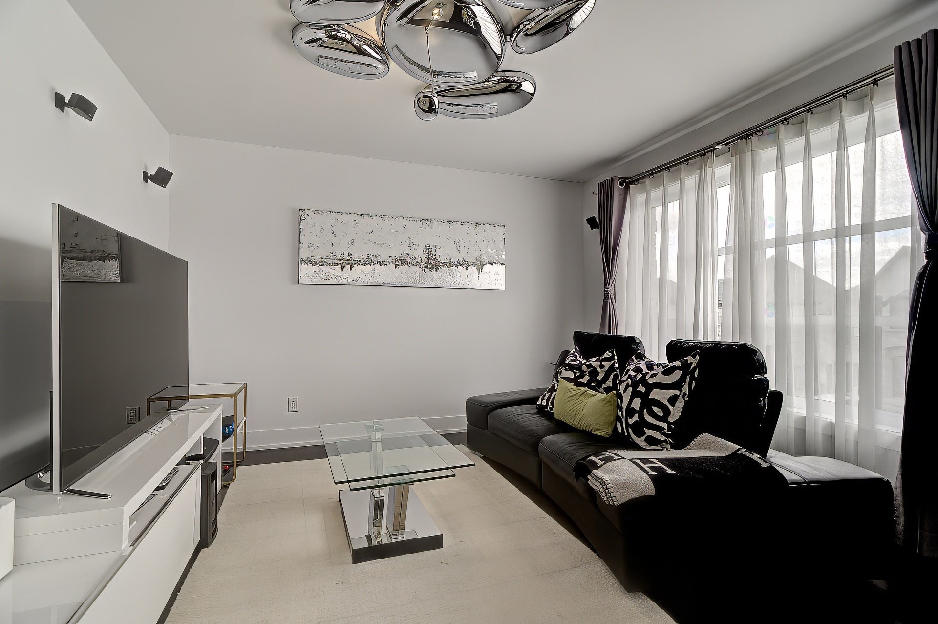 









5950


Rue Castello

,
Brossard,




QC
J4Z0J3

