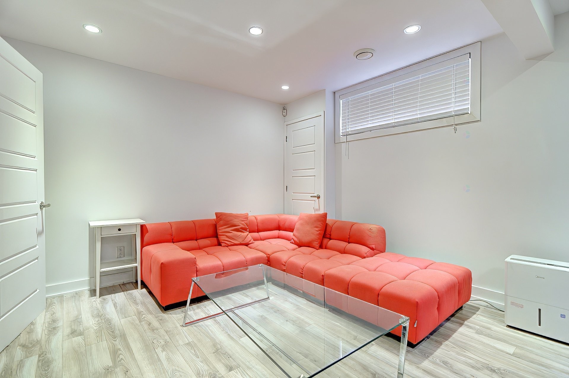 









5950


Rue Castello

,
Brossard,




QC
J4Z0J3

