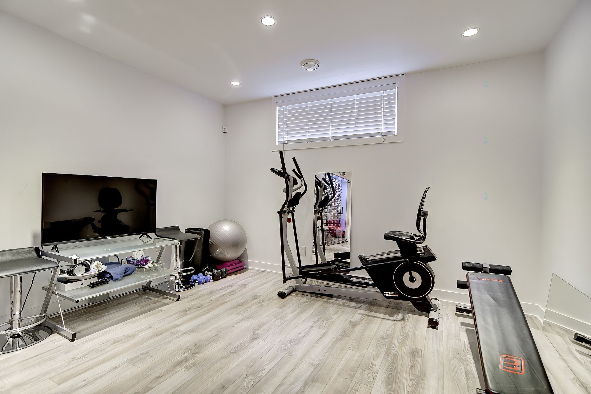 









5950


Rue Castello

,
Brossard,




QC
J4Z0J3


