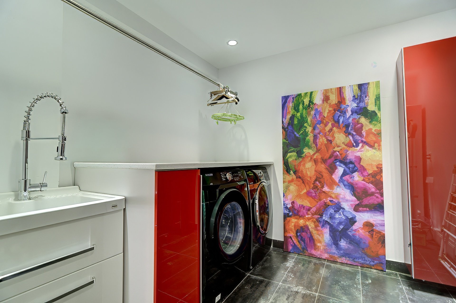 









5950


Rue Castello

,
Brossard,




QC
J4Z0J3

