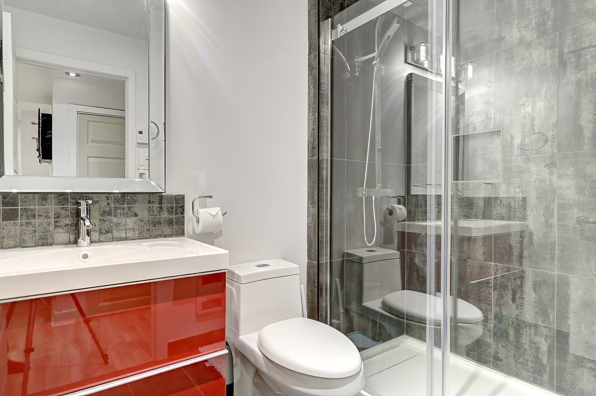 









5950


Rue Castello

,
Brossard,




QC
J4Z0J3

