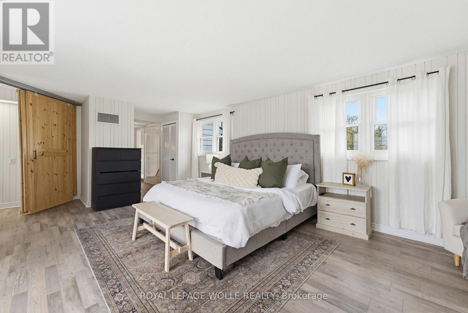 












3623 NAFZIGER ROAD

,
Wellesley,




Ontario
N0B2T0

