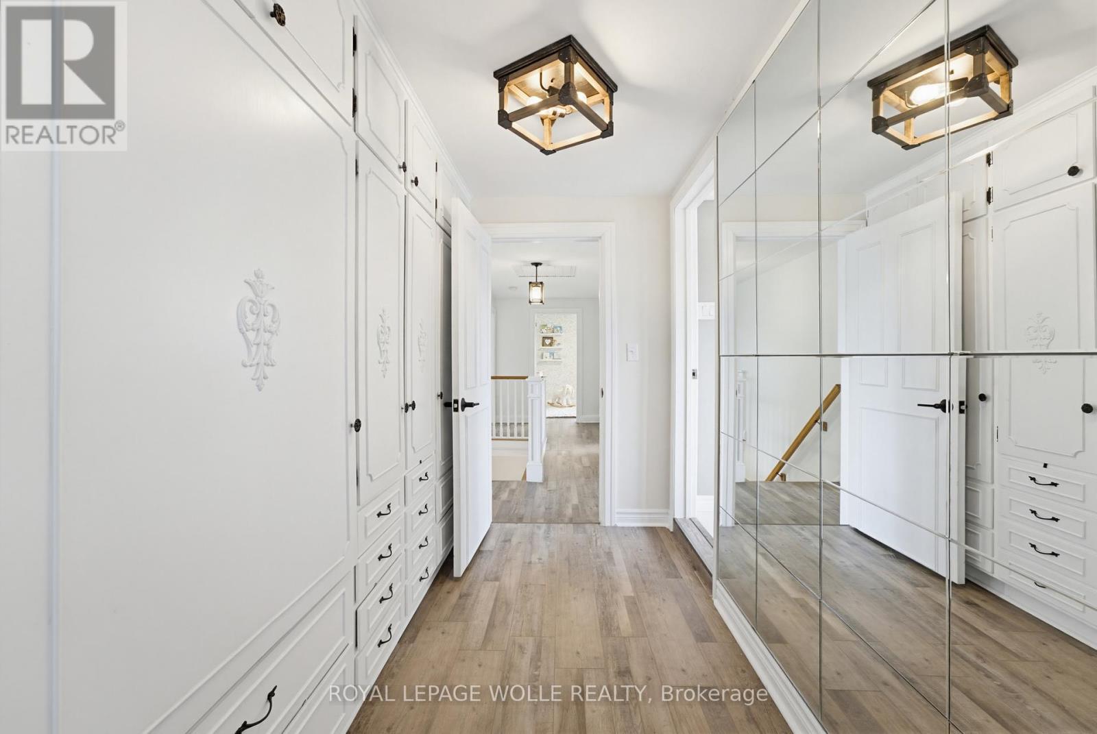 












3623 NAFZIGER ROAD

,
Wellesley,




Ontario
N0B2T0


