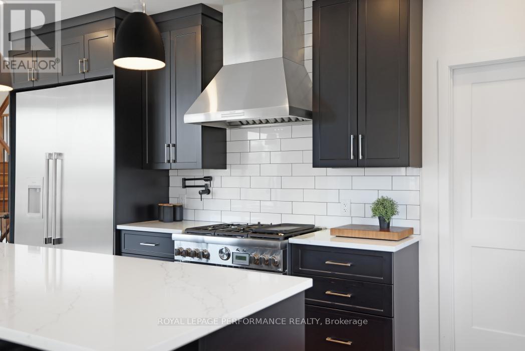 












541 BARRAGE STREET

,
Casselman,




Ontario
K0A1M0


