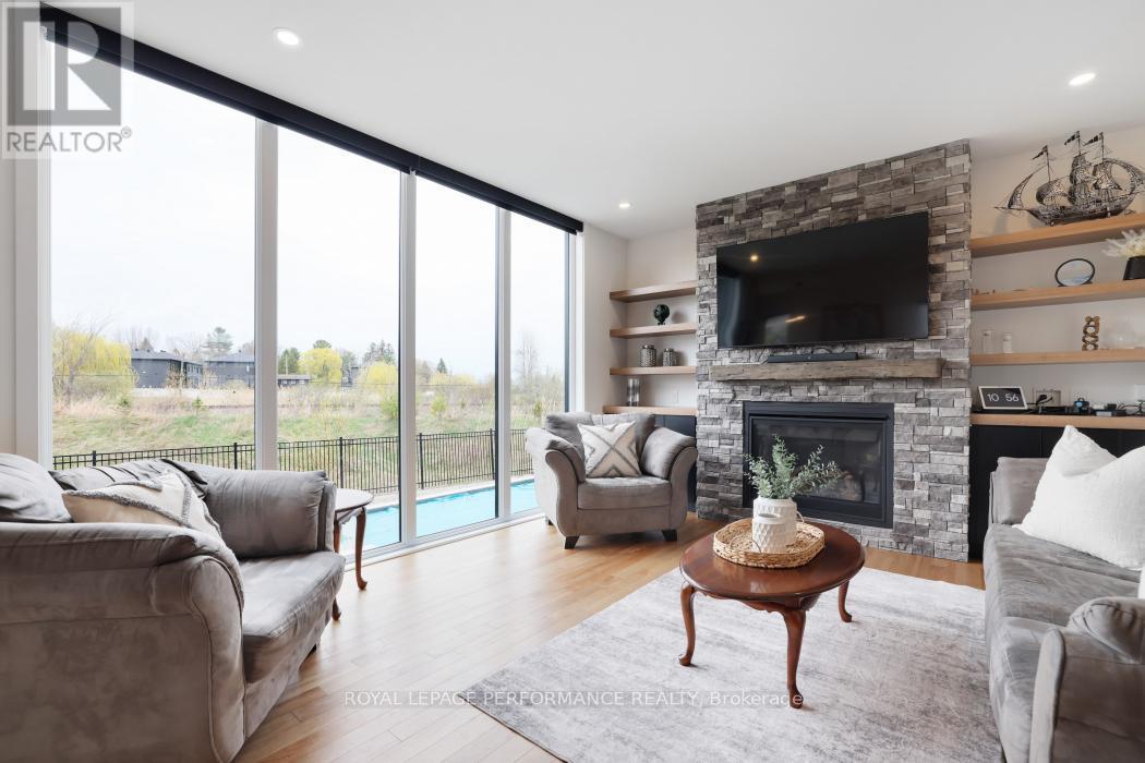 












541 BARRAGE STREET

,
Casselman,




Ontario
K0A1M0

