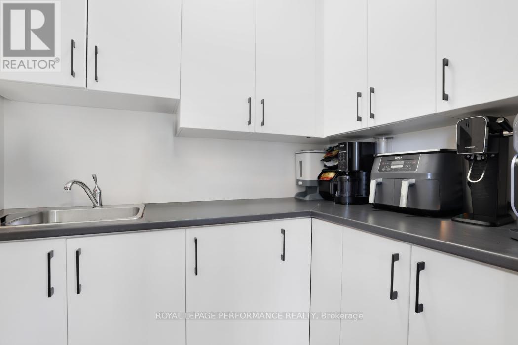 












541 BARRAGE STREET

,
Casselman,




Ontario
K0A1M0

