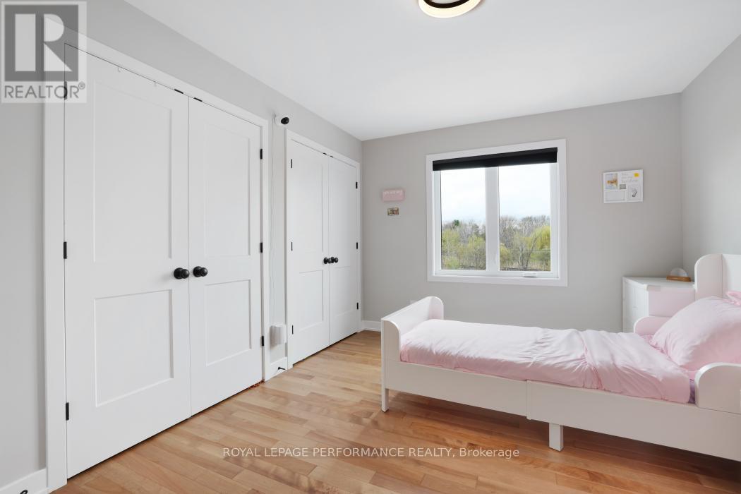 












541 BARRAGE STREET

,
Casselman,




Ontario
K0A1M0

