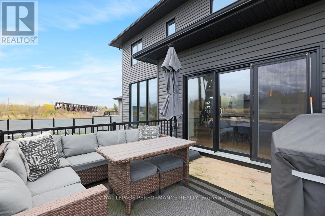 












541 BARRAGE STREET

,
Casselman,




Ontario
K0A1M0

