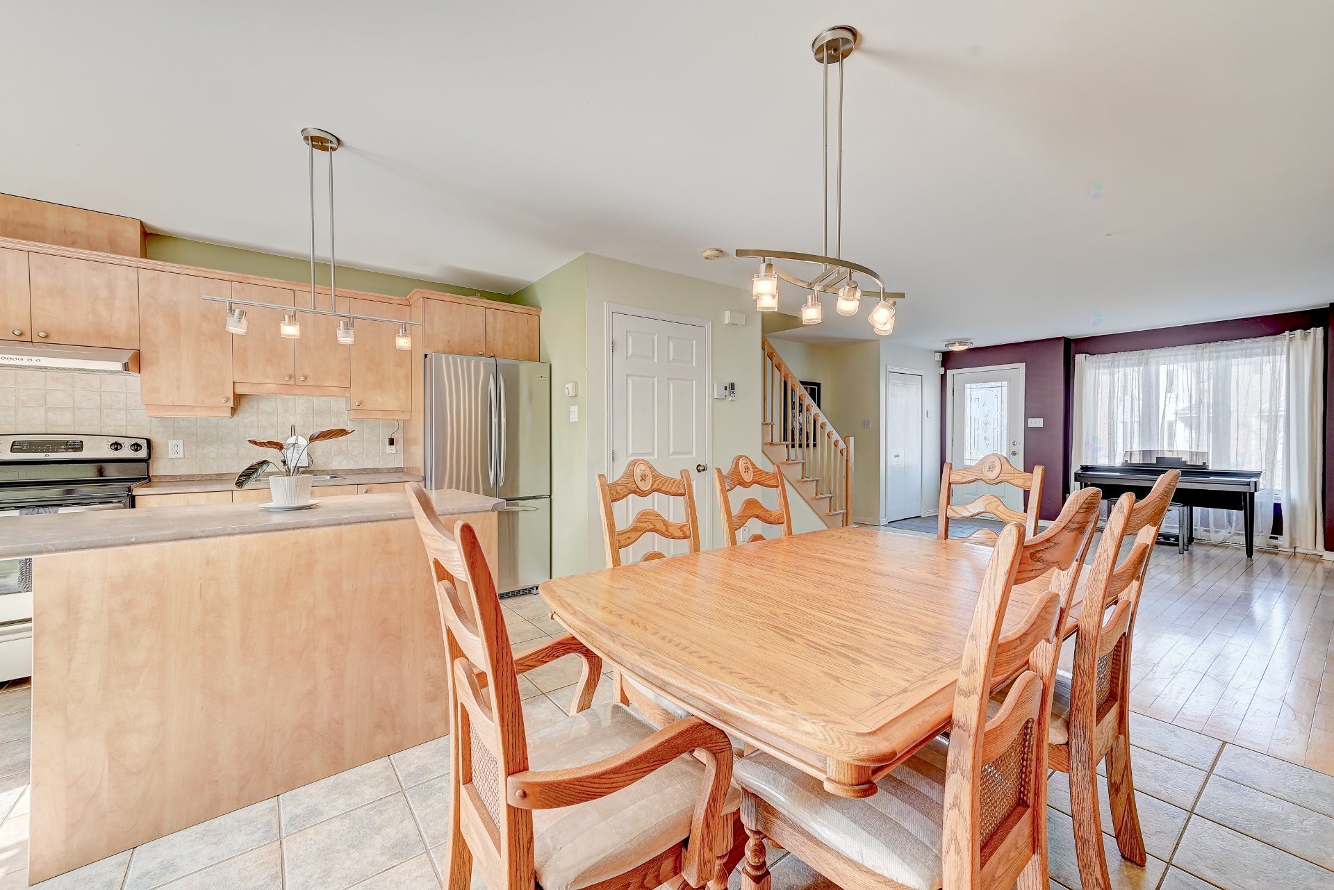 









795


Crois. La Bolduc

,
Sainte-Catherine,




QC
J5C1J4

