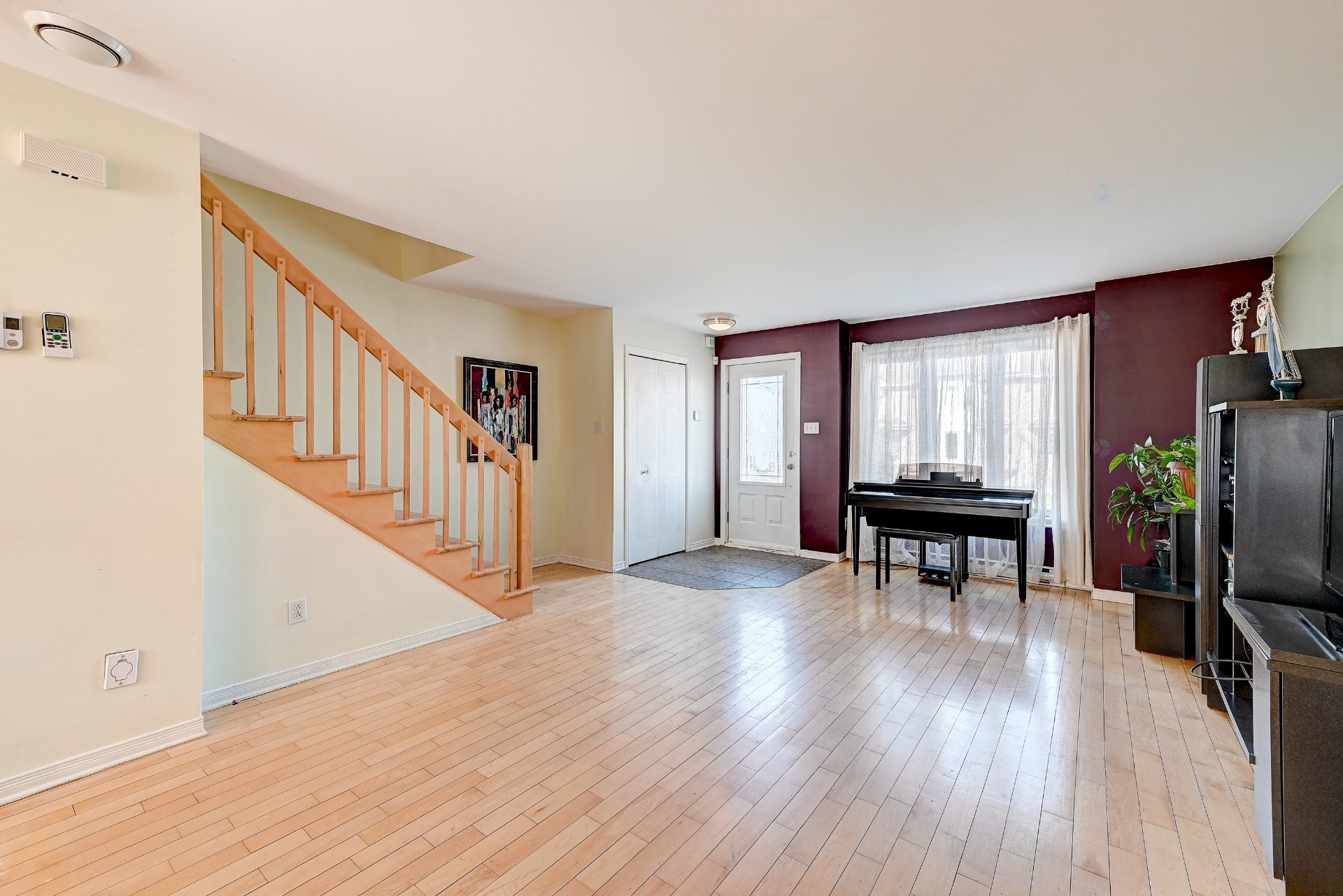 









795


Crois. La Bolduc

,
Sainte-Catherine,




QC
J5C1J4

