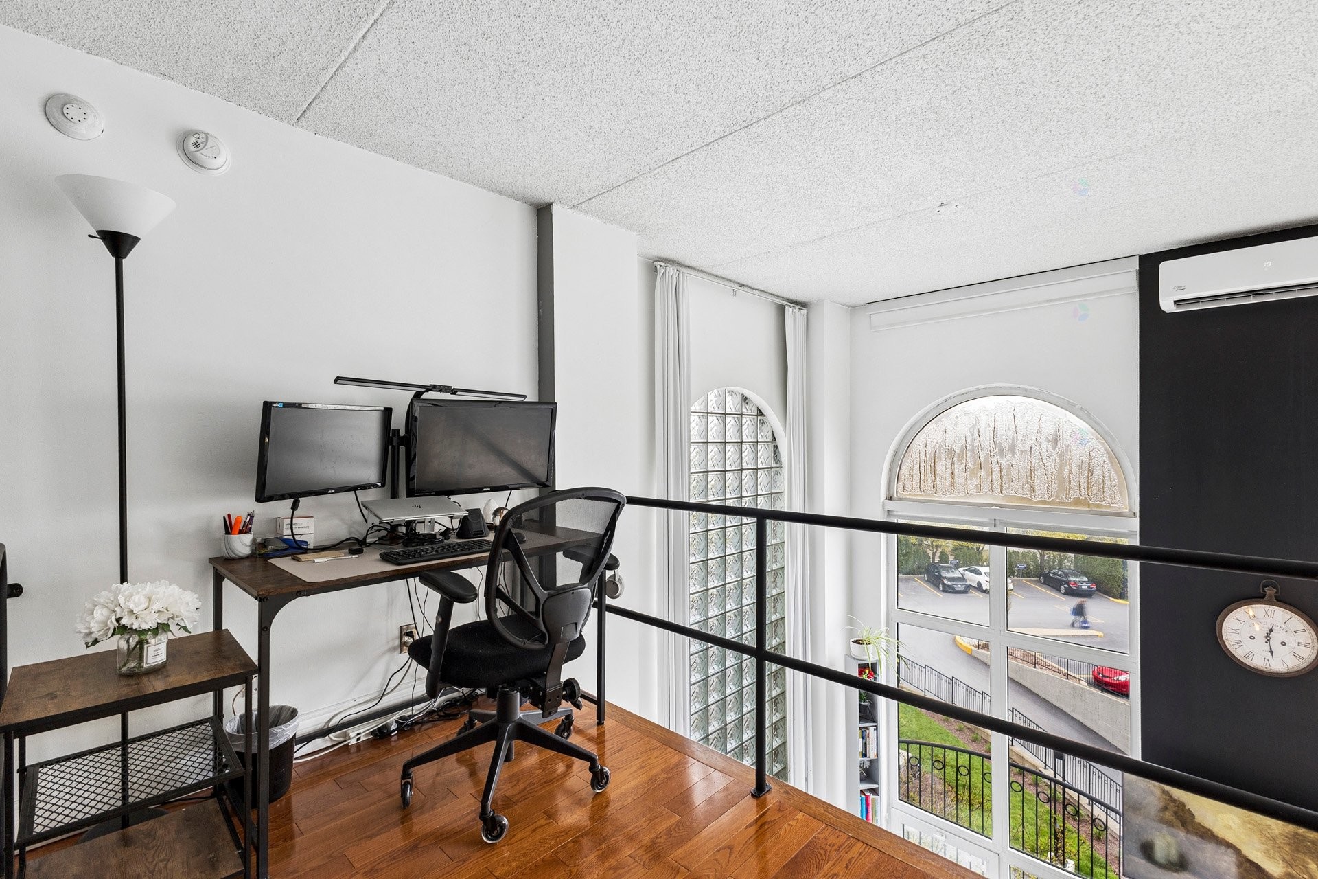 









760


Ch. Marie-Le Ber

, 202,
Montréal (Verdun/Île-des-Soeurs),




QC
H3E1W6

