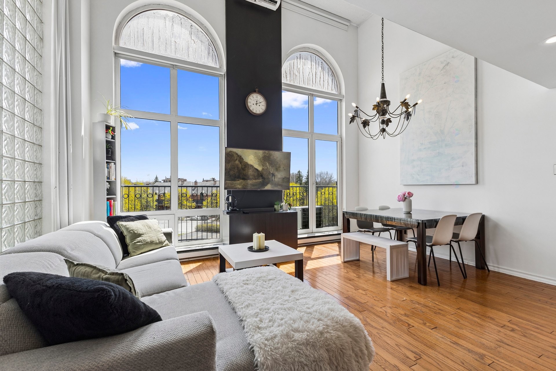 









760


Ch. Marie-Le Ber

, 202,
Montréal (Verdun/Île-des-Soeurs),




QC
H3E1W6


