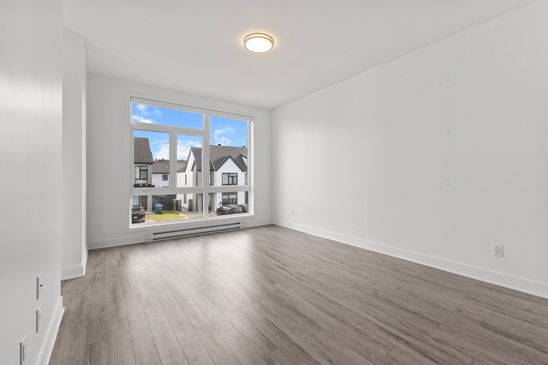 









13865


Rue du Merlot

,
Mirabel,




QC
J7N0S1

