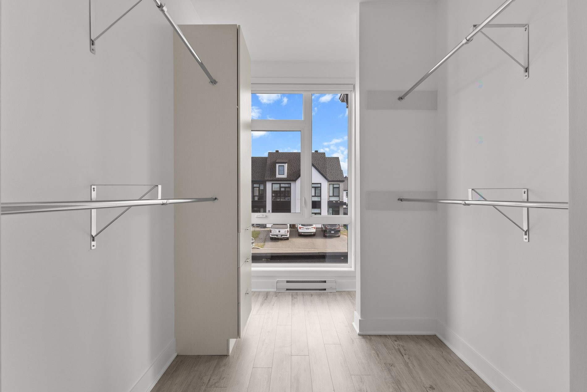 









13865


Rue du Merlot

,
Mirabel,




QC
J7N0S1

