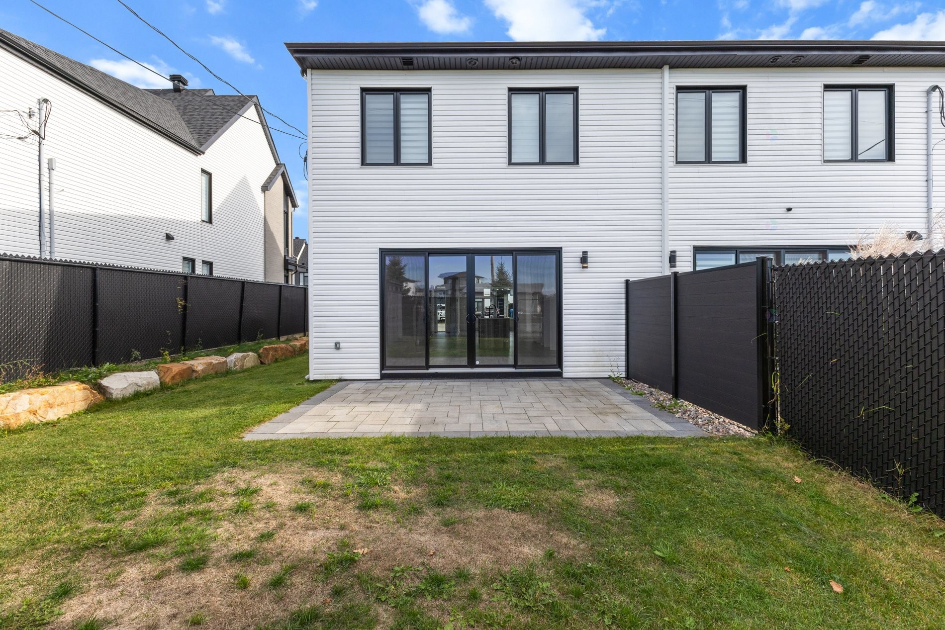 









13865


Rue du Merlot

,
Mirabel,




QC
J7N0S1

