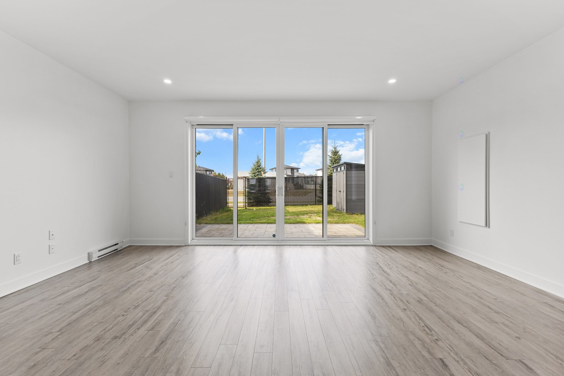 









13865


Rue du Merlot

,
Mirabel,




QC
J7N0S1

