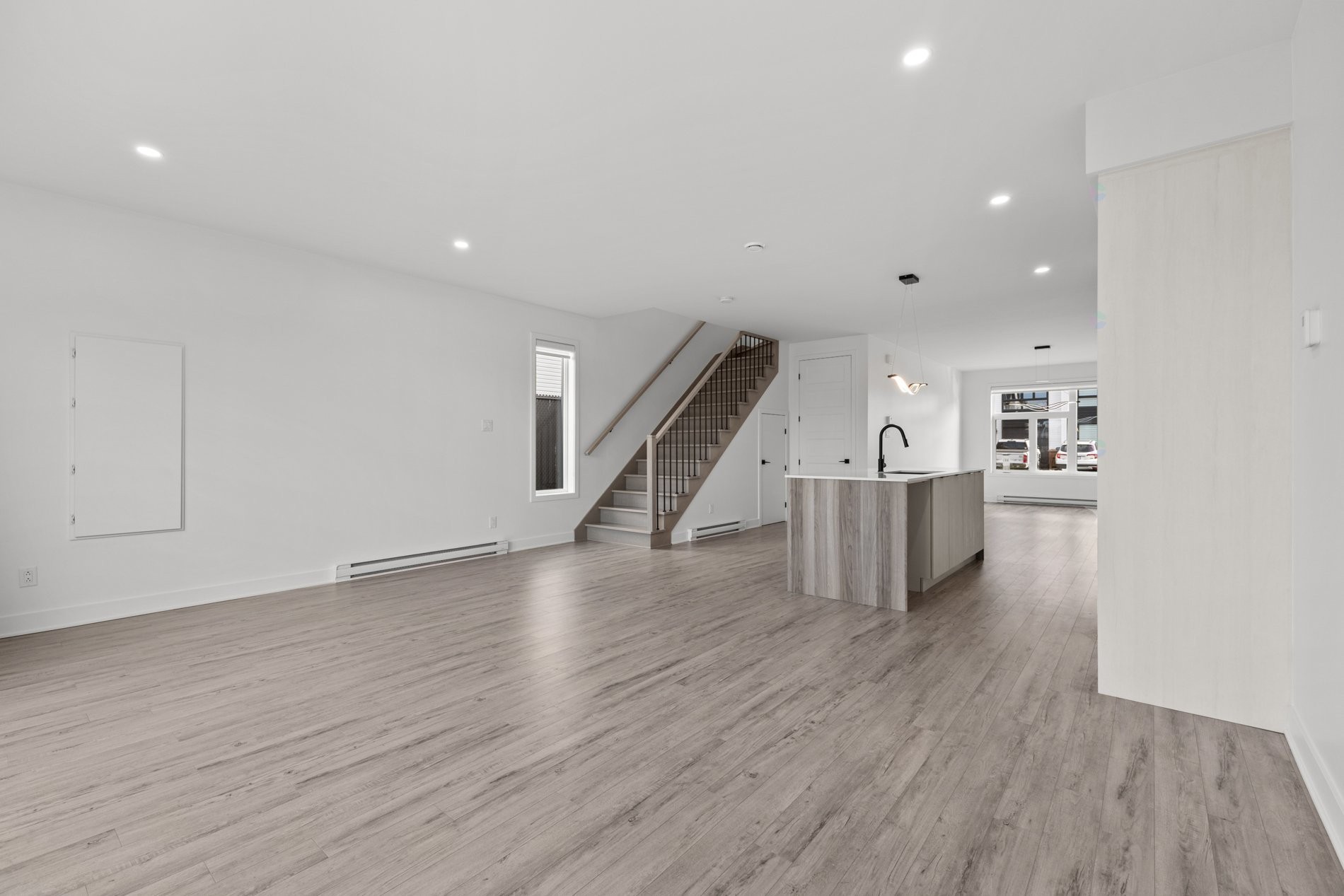









13865


Rue du Merlot

,
Mirabel,




QC
J7N0S1

