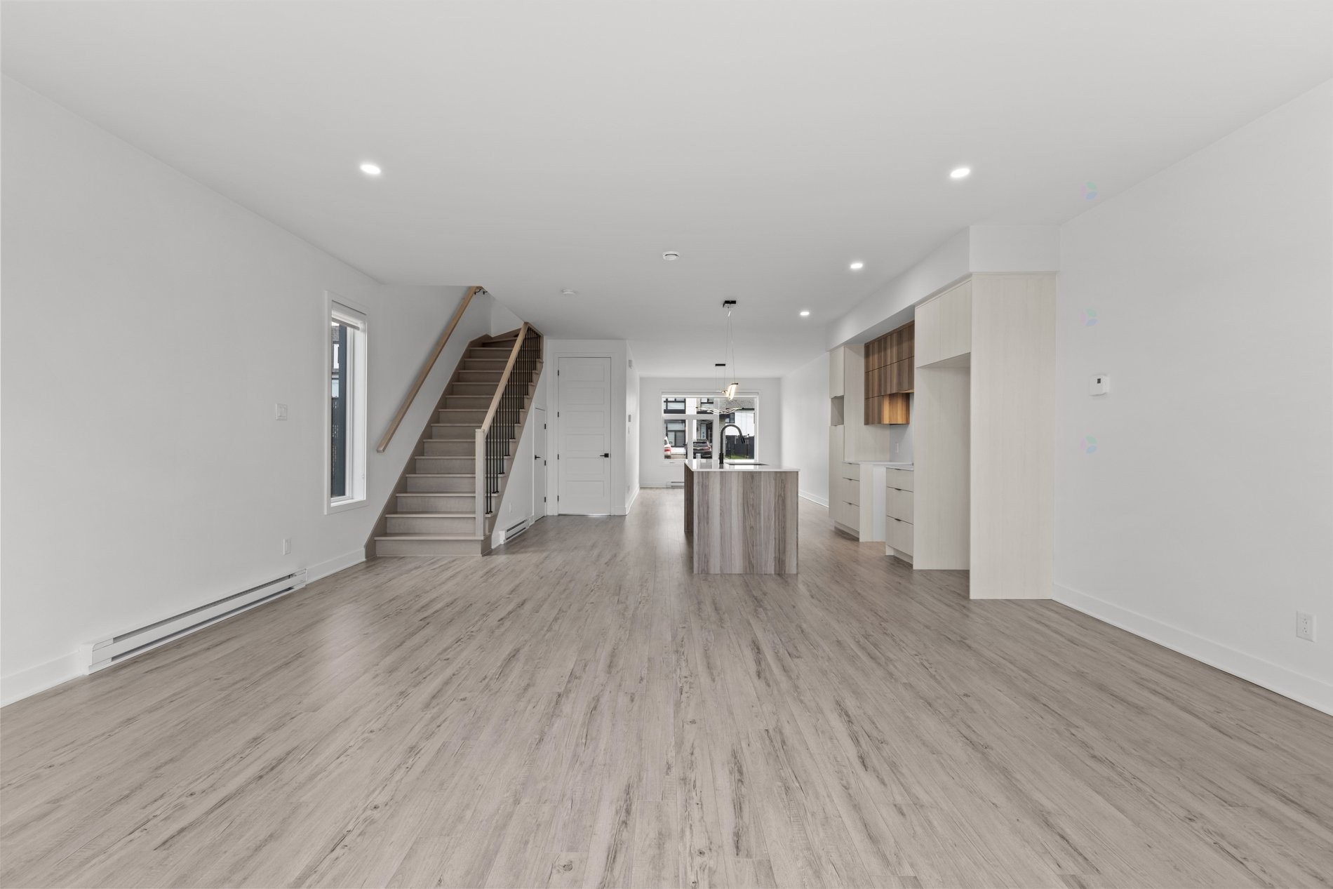 









13865


Rue du Merlot

,
Mirabel,




QC
J7N0S1

