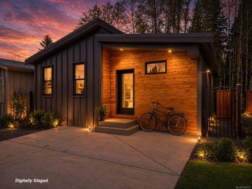 
															
													3025
													
													Royston
													Rd
												
												Cumberland,
												BC 