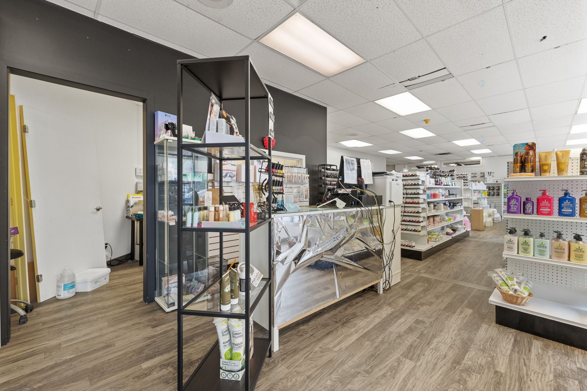 









410


Mtée Paiement

,
Gatineau (Gatineau),




QC
J8P6R5

