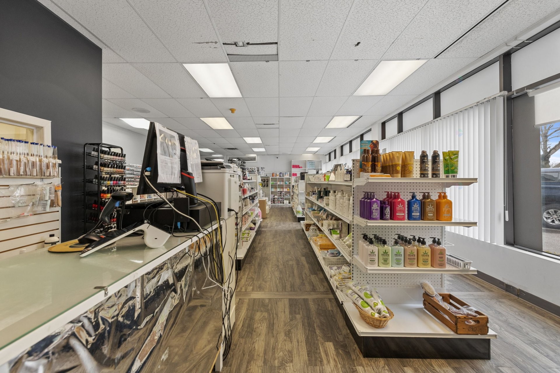 









410


Mtée Paiement

,
Gatineau (Gatineau),




QC
J8P6R5

