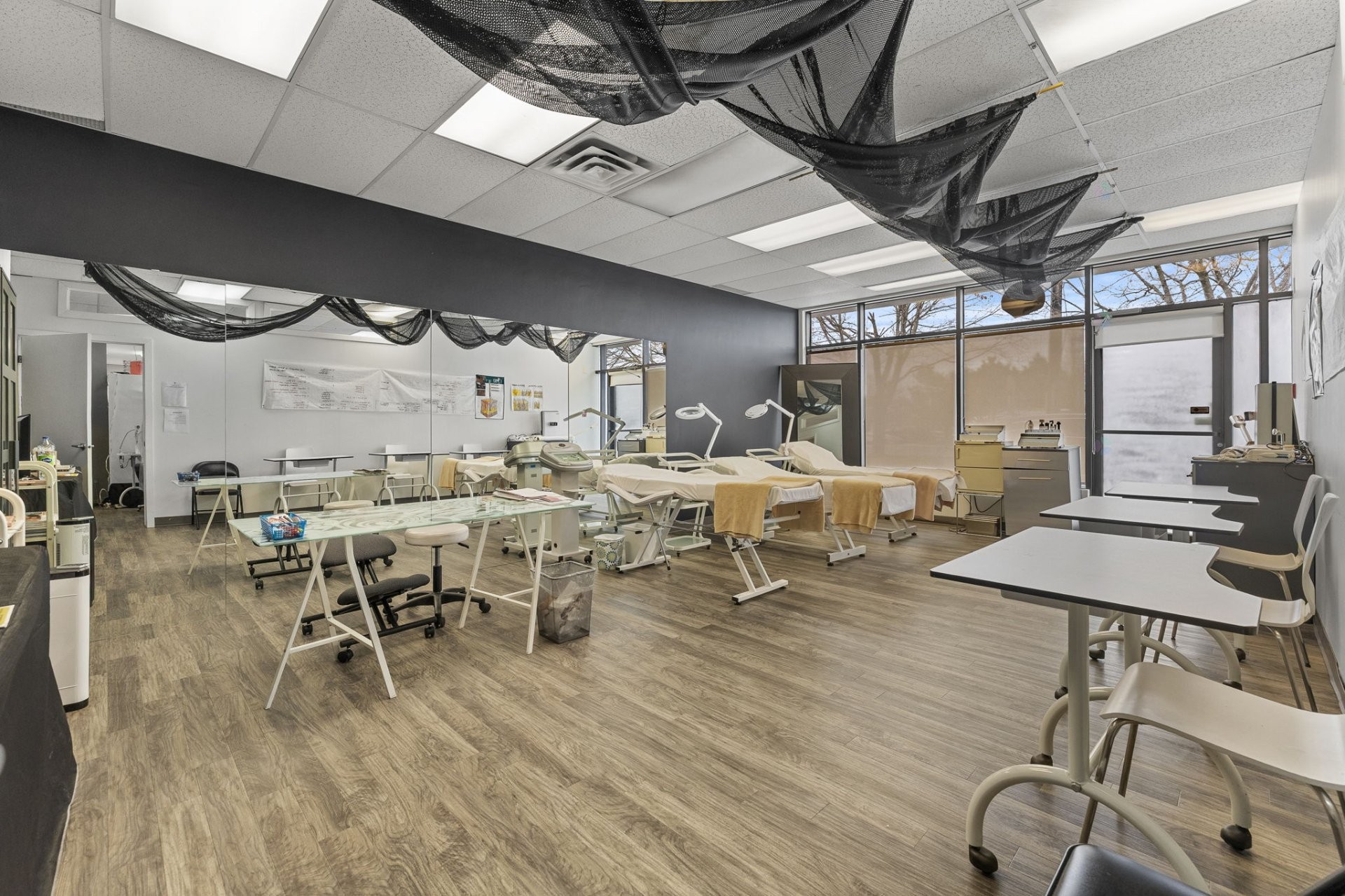 









410


Mtée Paiement

,
Gatineau (Gatineau),




QC
J8P6R5

