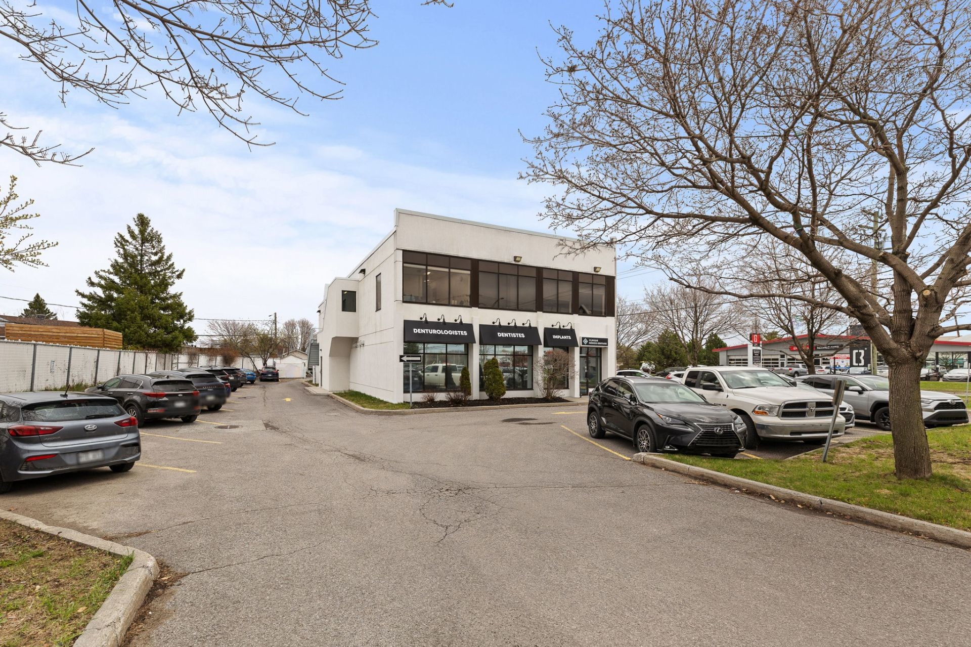 









410


Mtée Paiement

,
Gatineau (Gatineau),




QC
J8P6R5

