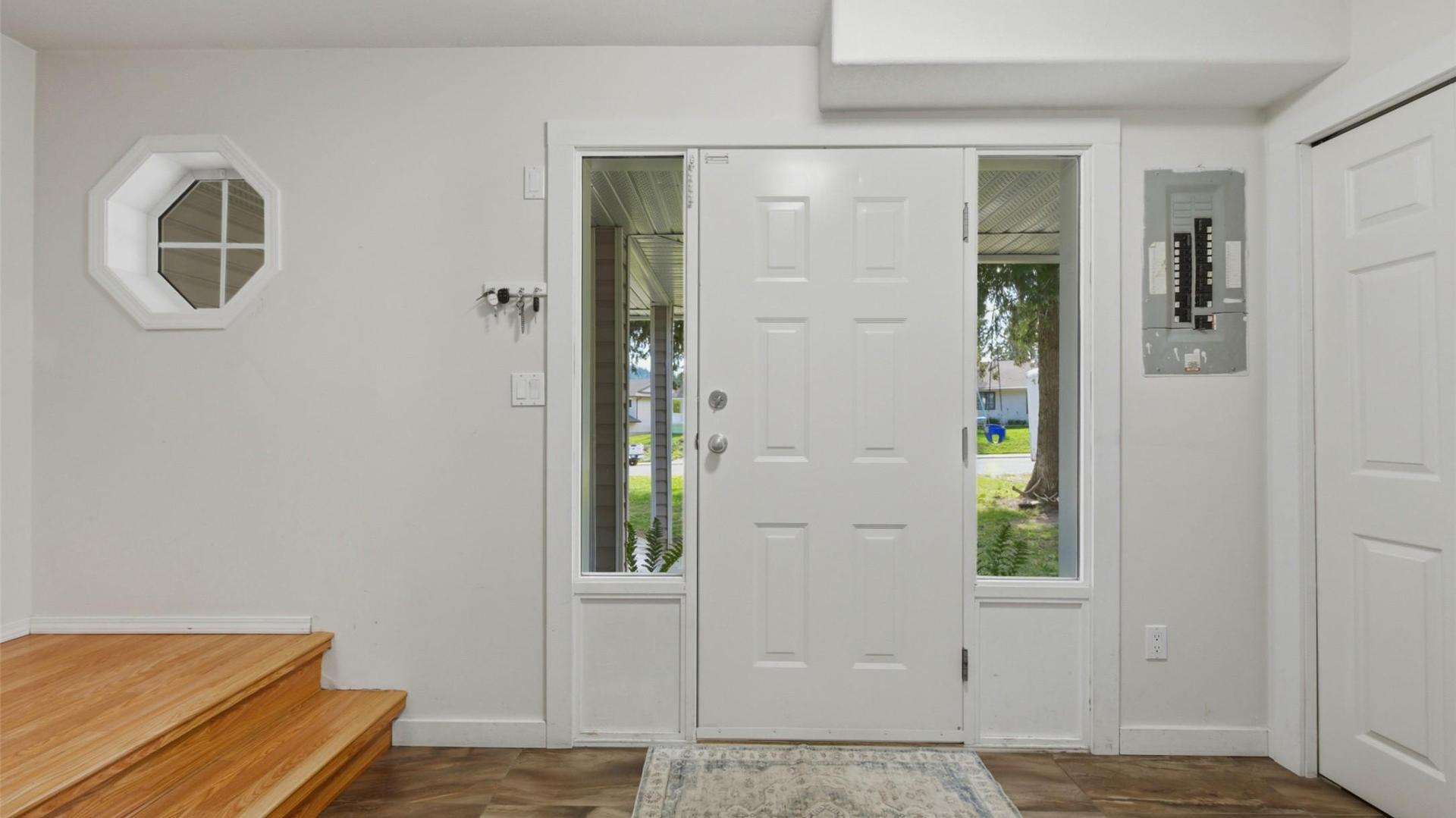 









2239


Linea

Crescent,
Lumby,




BC
V0E 2G0

