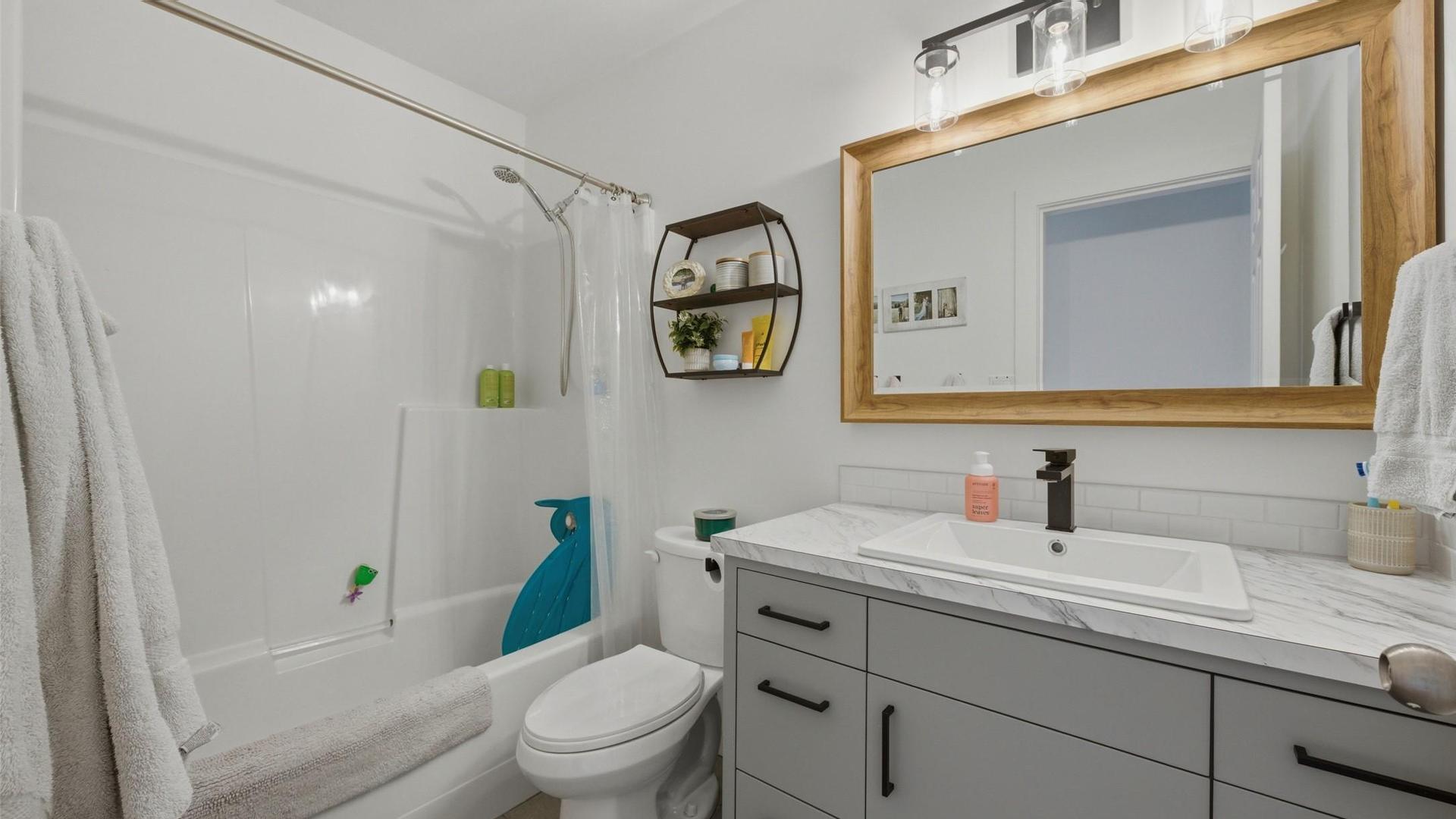 









2239


Linea

Crescent,
Lumby,




BC
V0E 2G0

