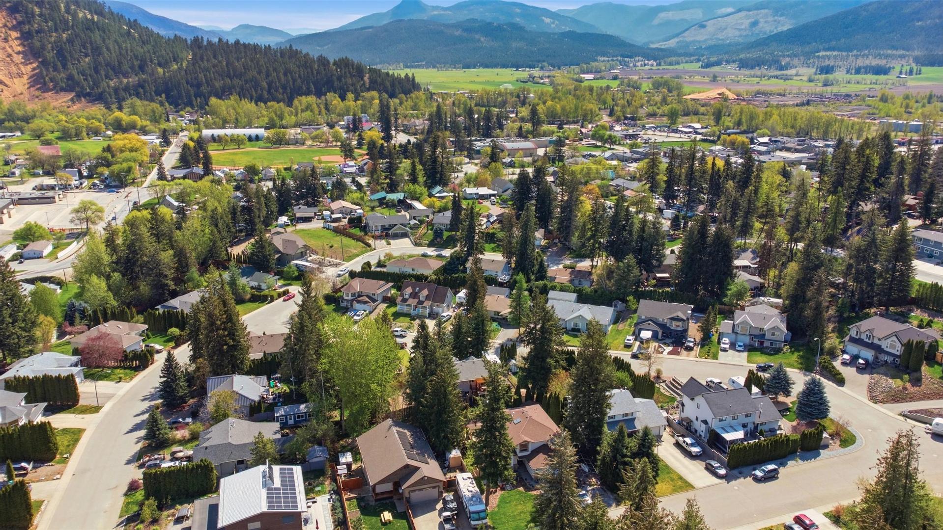 









2239


Linea

Crescent,
Lumby,




BC
V0E 2G0

