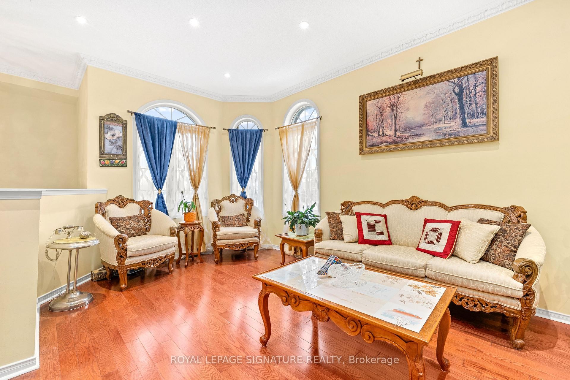 









687


Twain

Avenue,
Mississauga,




ON
L5W 1K7

