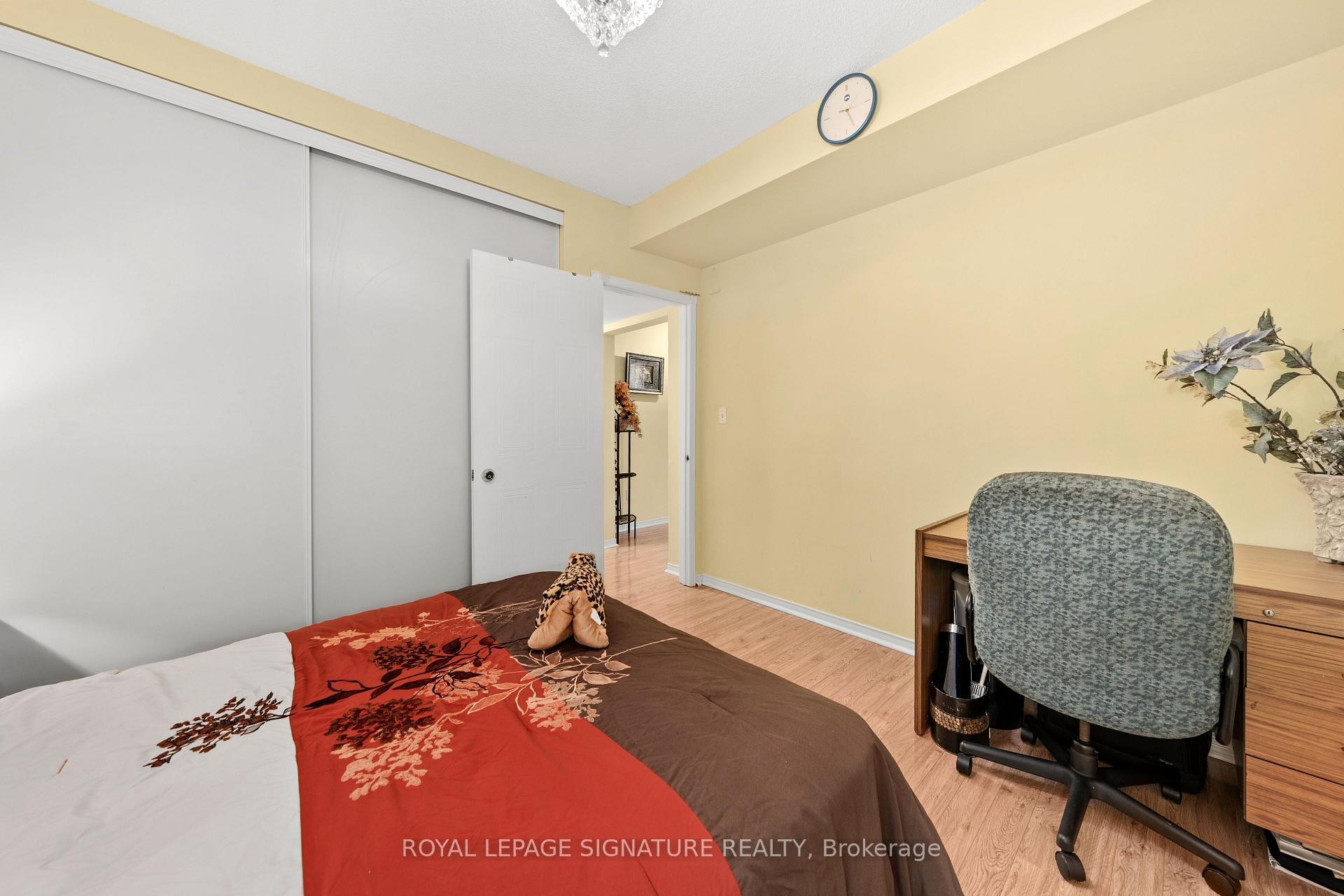 









687


Twain

Avenue,
Mississauga,




ON
L5W 1K7

