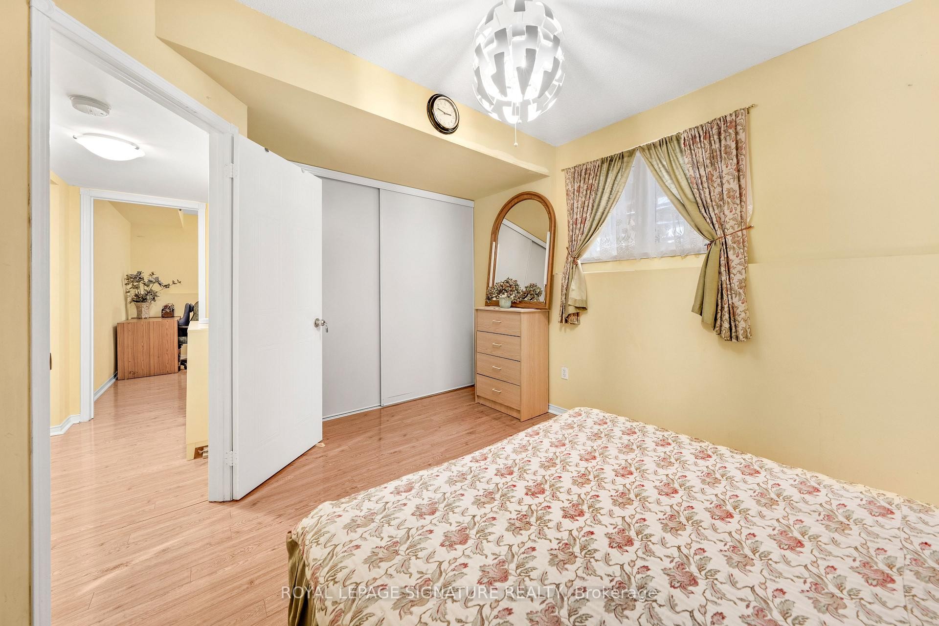 









687


Twain

Avenue,
Mississauga,




ON
L5W 1K7

