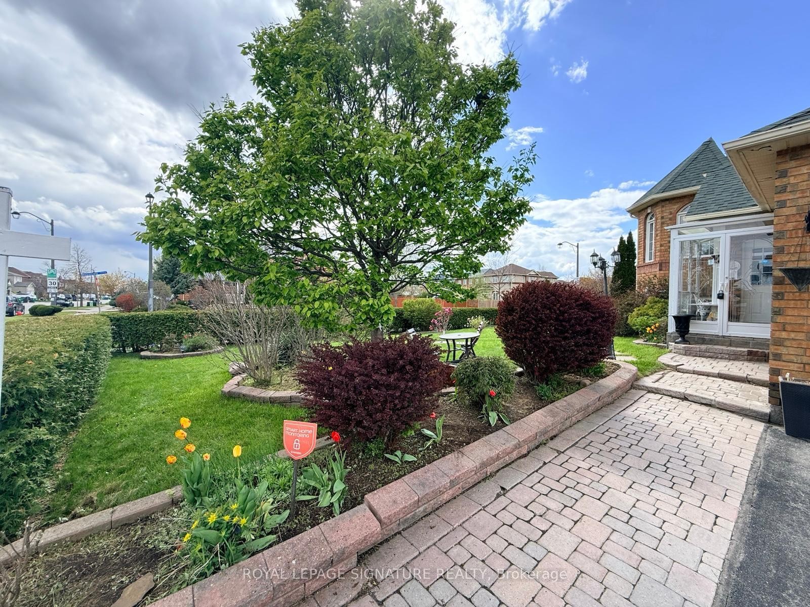 









687


Twain

Avenue,
Mississauga,




ON
L5W 1K7

