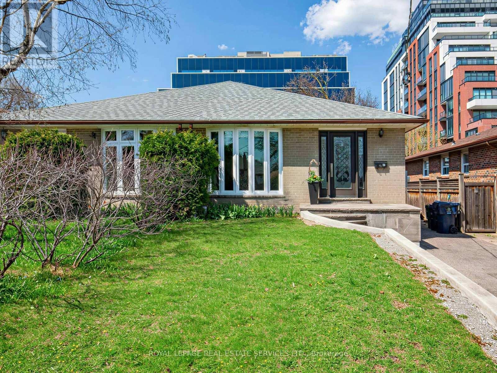 












44 CARACAS ROAD

,
Toronto,




Ontario
M2K1A9

