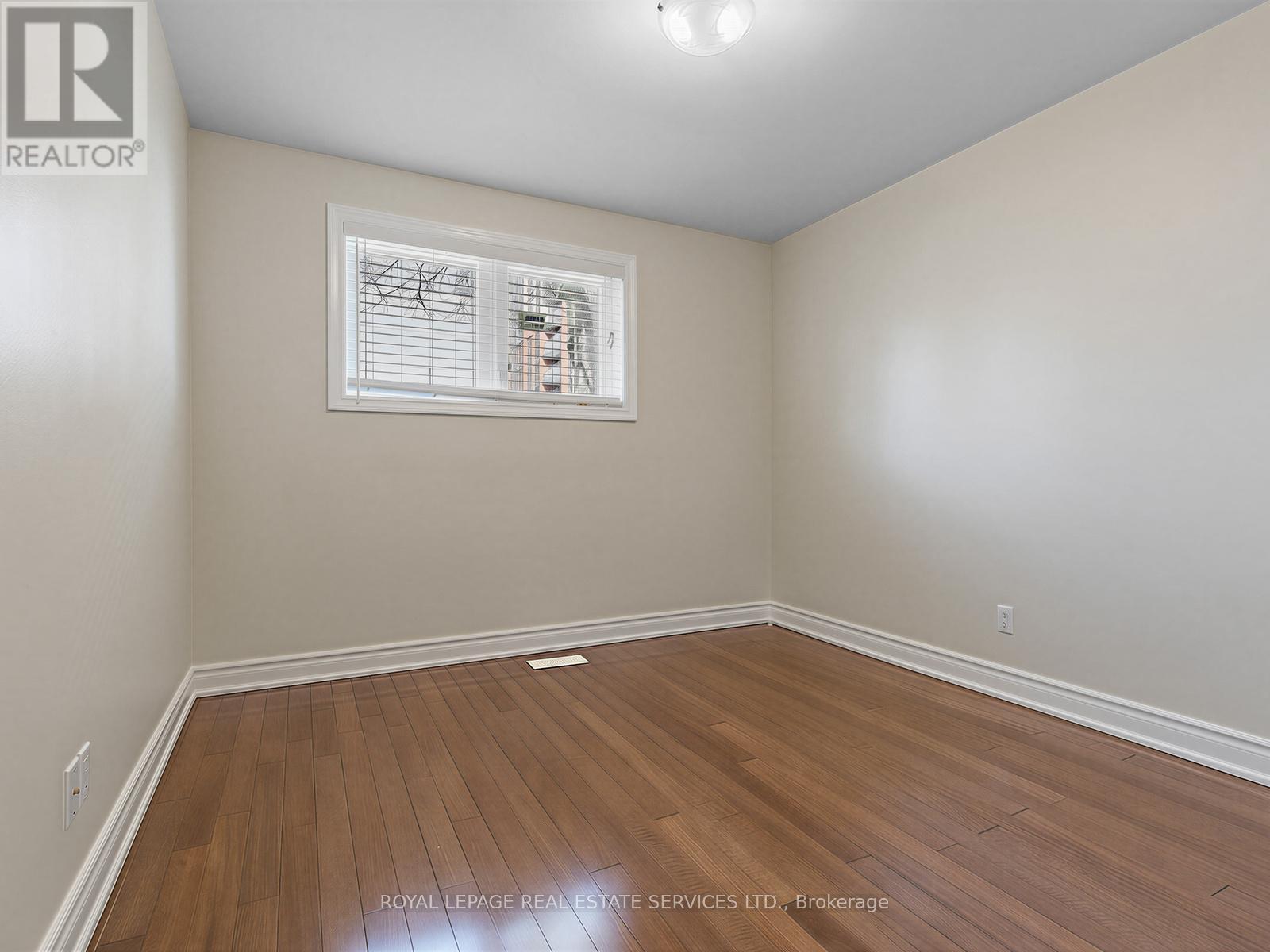 












44 CARACAS ROAD

,
Toronto,




Ontario
M2K1A9

