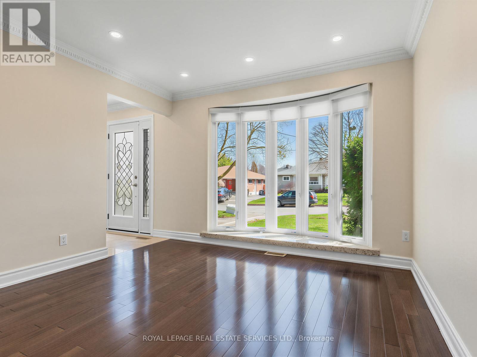 












44 CARACAS ROAD

,
Toronto,




Ontario
M2K1A9

