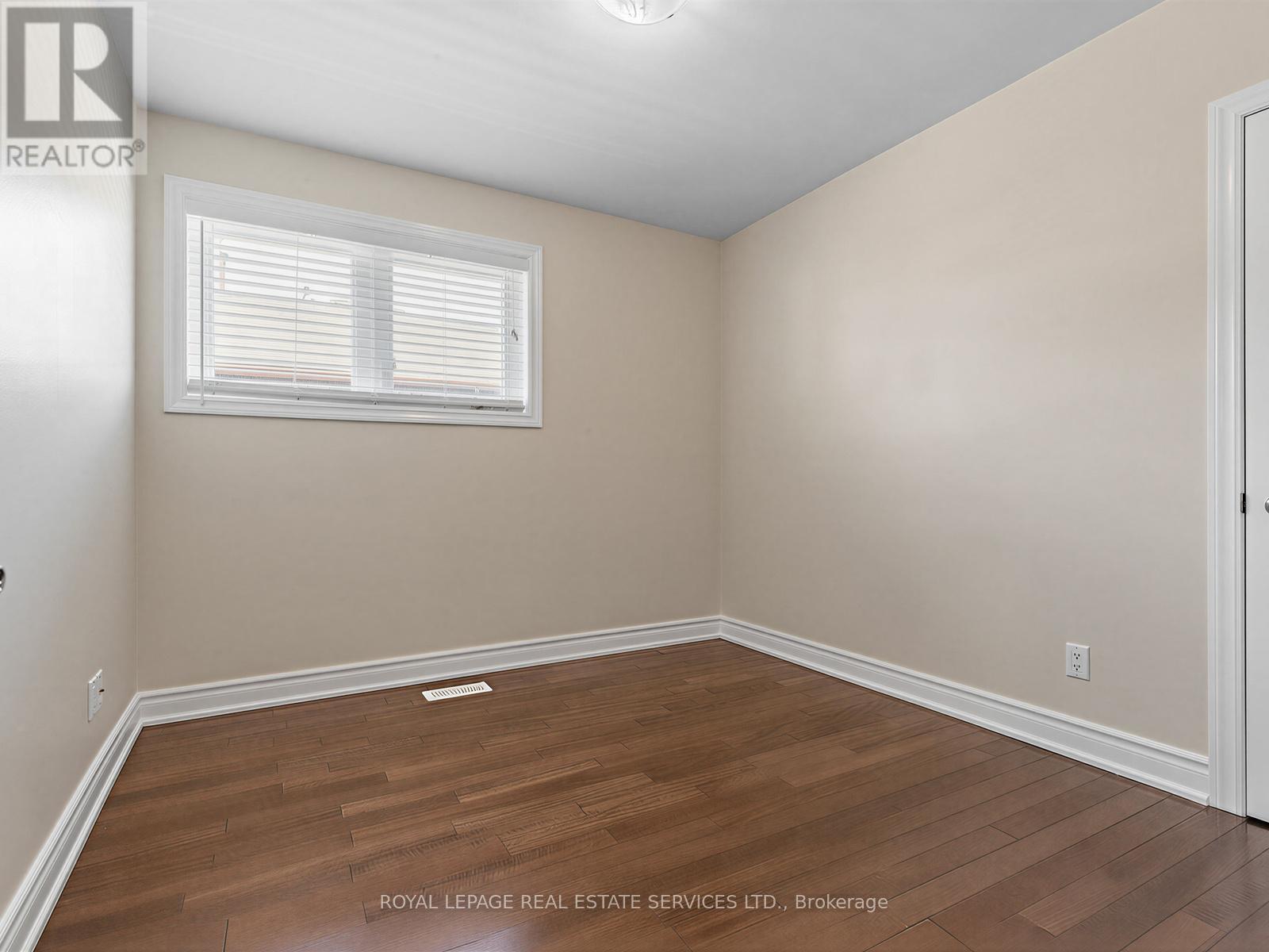 












44 CARACAS ROAD

,
Toronto,




Ontario
M2K1A9

