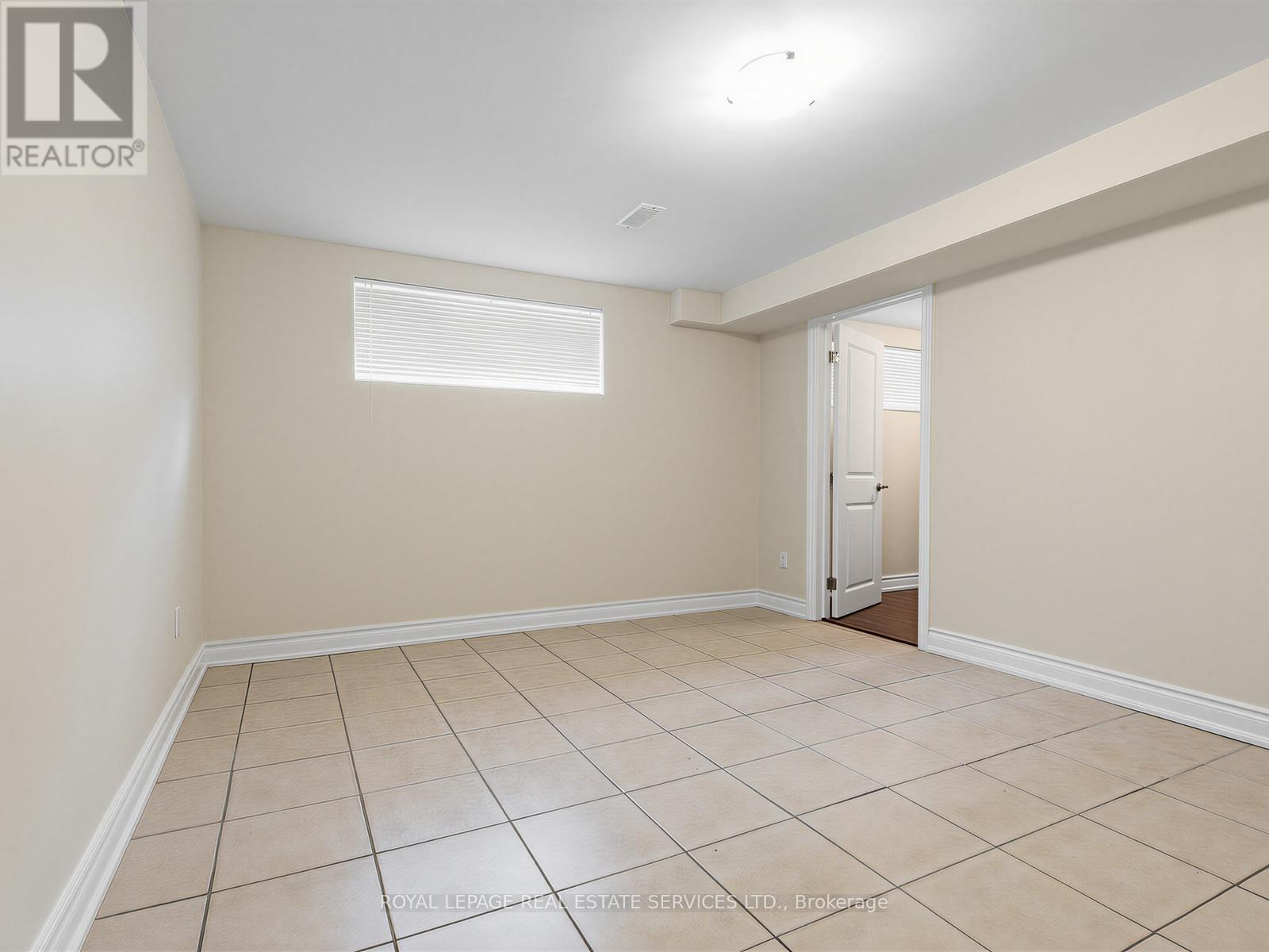 












44 CARACAS ROAD

,
Toronto,




Ontario
M2K1A9

