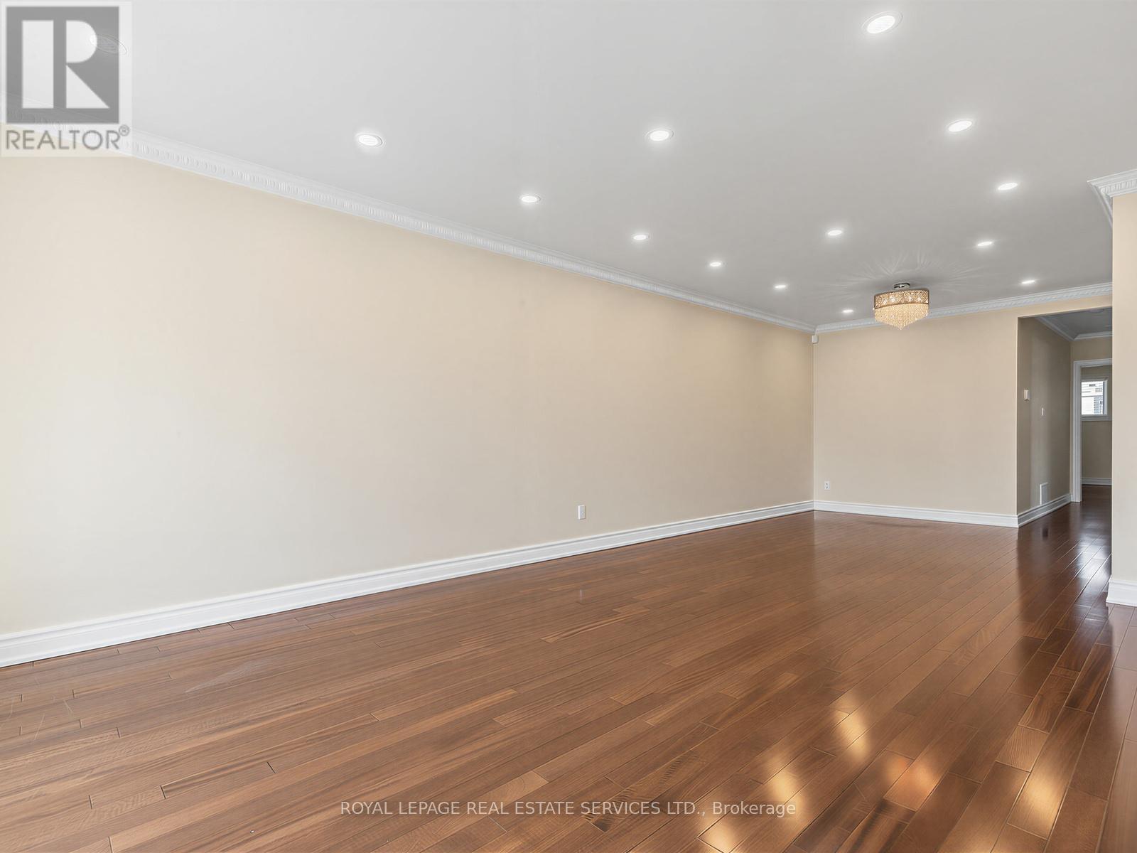 












44 CARACAS ROAD

,
Toronto,




Ontario
M2K1A9

