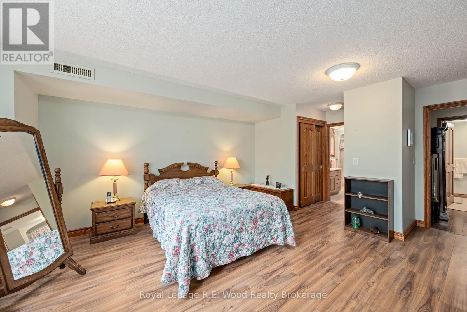 












205 - 80 BRIDGE STREET E

,
Tillsonburg,




Ontario
N4G1T2

