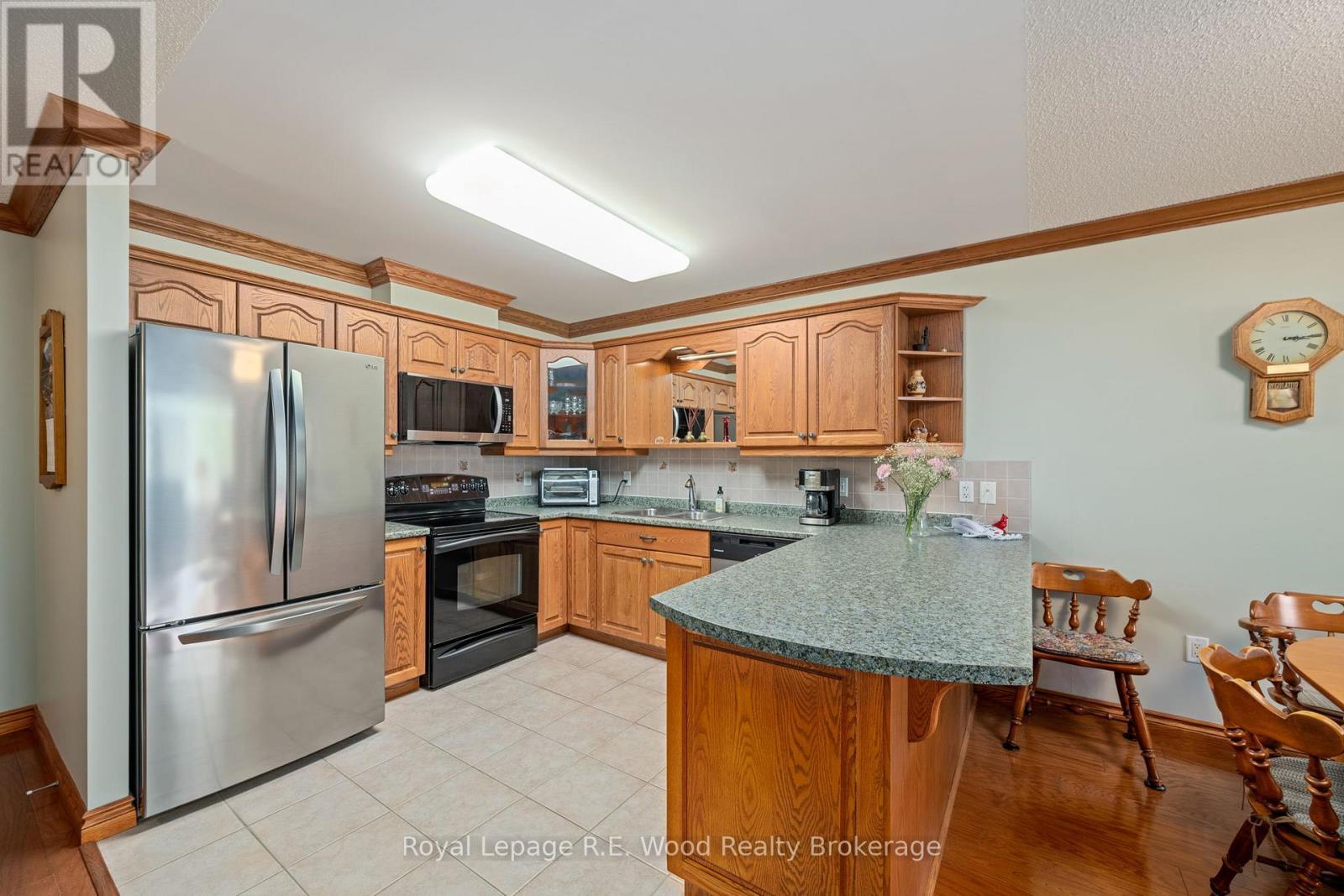 












205 - 80 BRIDGE STREET E

,
Tillsonburg,




Ontario
N4G1T2

